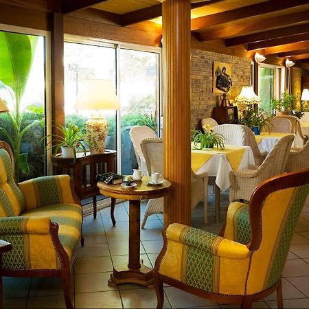 Logis Chez Bach Chaussin Exterior foto